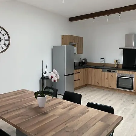 L'avison * Bruyères