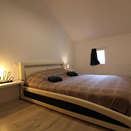L'avison Apartment *